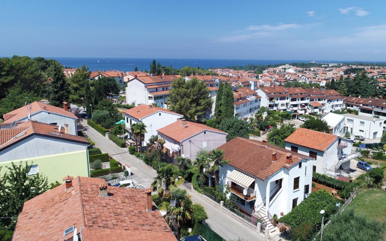 Apartment Complex Nevia Poreč Buitenkant foto