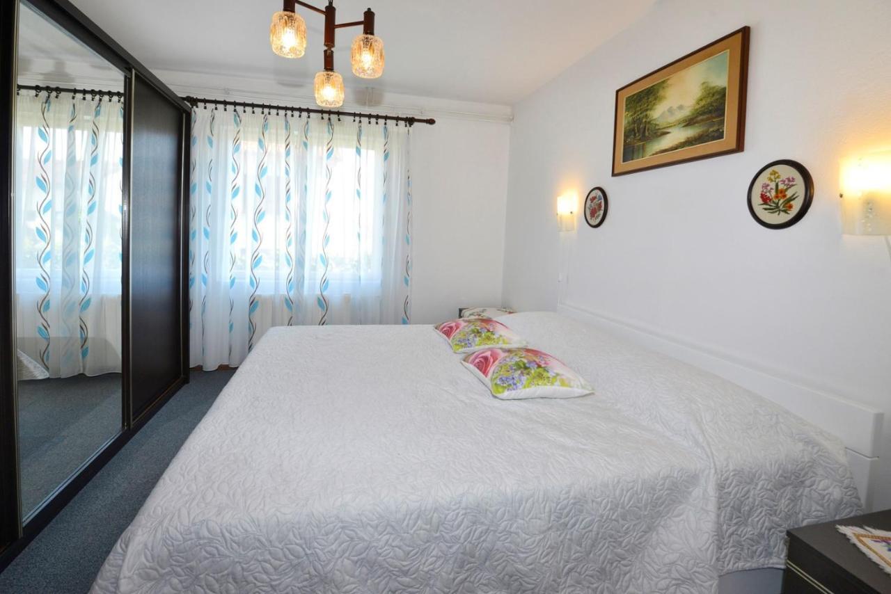 Apartment Complex Nevia Poreč Buitenkant foto
